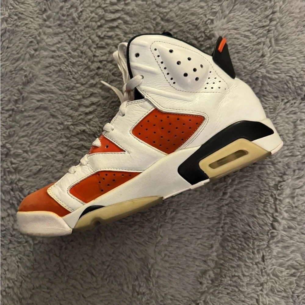 JORDAN Men’s Retro 6 Gatorade Size 9.5